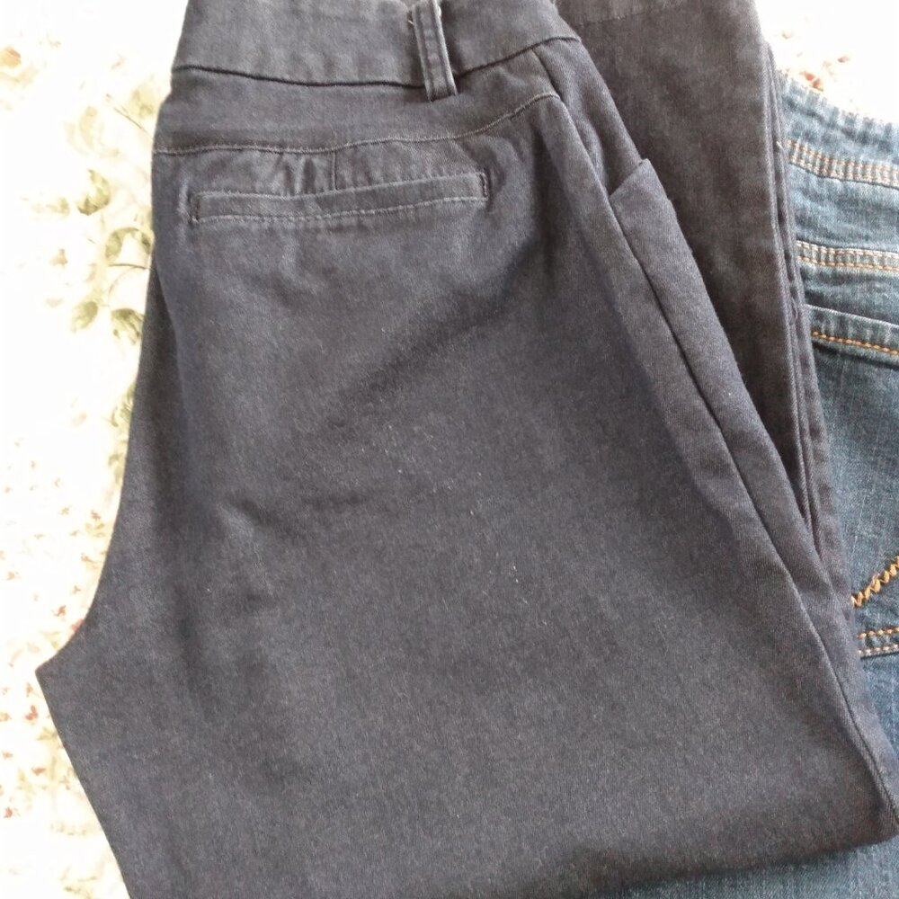 Bundle of 3 Capri jeans, size 6 - Picture 15 of 16